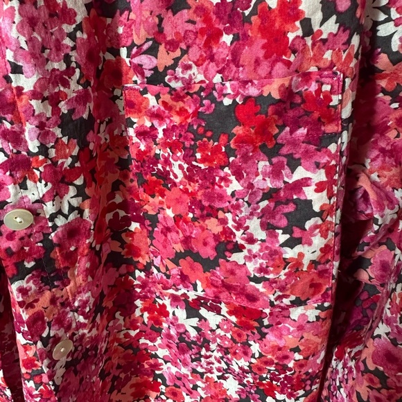 NWOT/EUC J.JILL Beautidul Floral Button-Down Blouse, SZ M - Picture 3 of 11